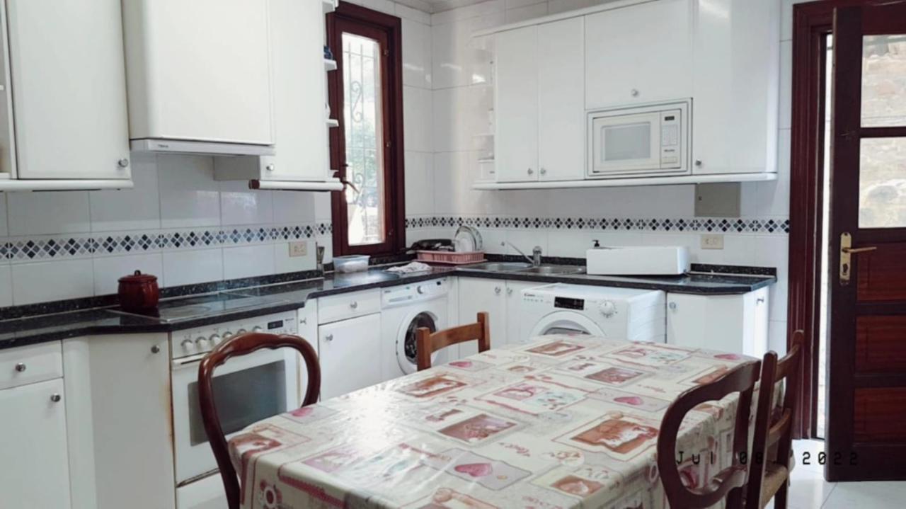 Tuul Etxea, Habitacion En Caserio A 8Km De Bilbao, Bano Compartido Galdakao Luaran gambar